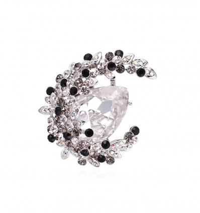 Brosa Luxury Diamond Moon cu cristale austriece
