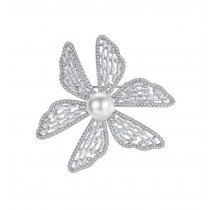 Brosa Shiny Crystal Flower cu cristale cubic zirconia