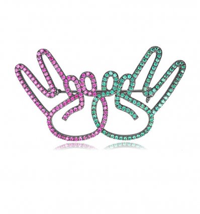 Brosa Victory cu cristale cubic zirconia