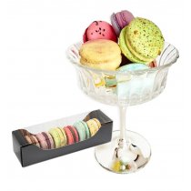 Cupa cu 6 macarons artizanal, din sticla cu picior argintat