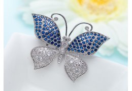 Brosa "Sparkling Blue Butterfly" decorata cu cristale