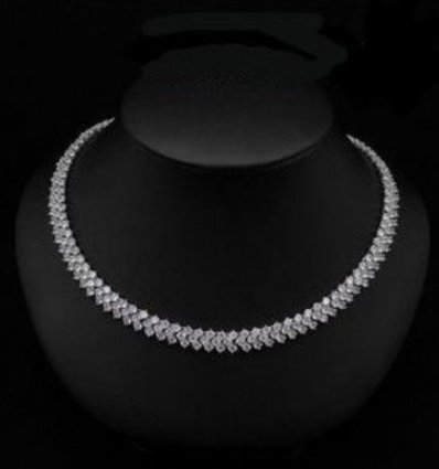 Statement Crystal Diamonds Necklace