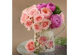 Aranjament floral cu trandafiri - "A Cup of Romance"