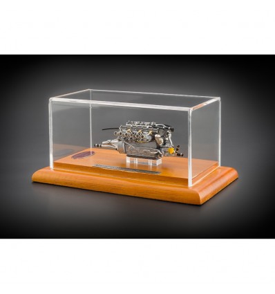 Maserati 300S Motor in caseta Macheta 1:18 Die Cast