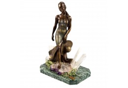 Statueta din bronz pe suport din marmura si ametist natural
